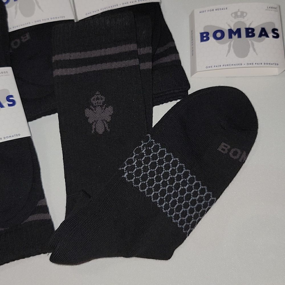 Bombas Men's Large 9.5-13 US Men Black Calf Socks Bee Lot of 5 Pair - Picture 5 of 6